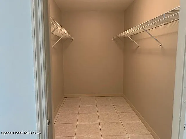 1098 Elmsford St NW — Photo 20