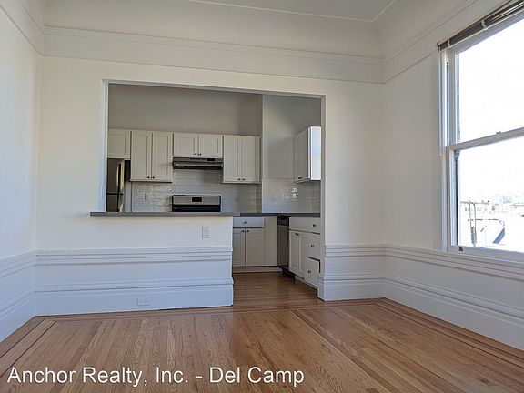 3rd image of 2088 Broderick St APT 5