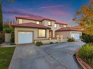 41021 Knoll Dr, Palmdale, CA 93551