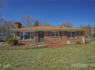 5709 Old Plank Rd, Charlotte, NC
