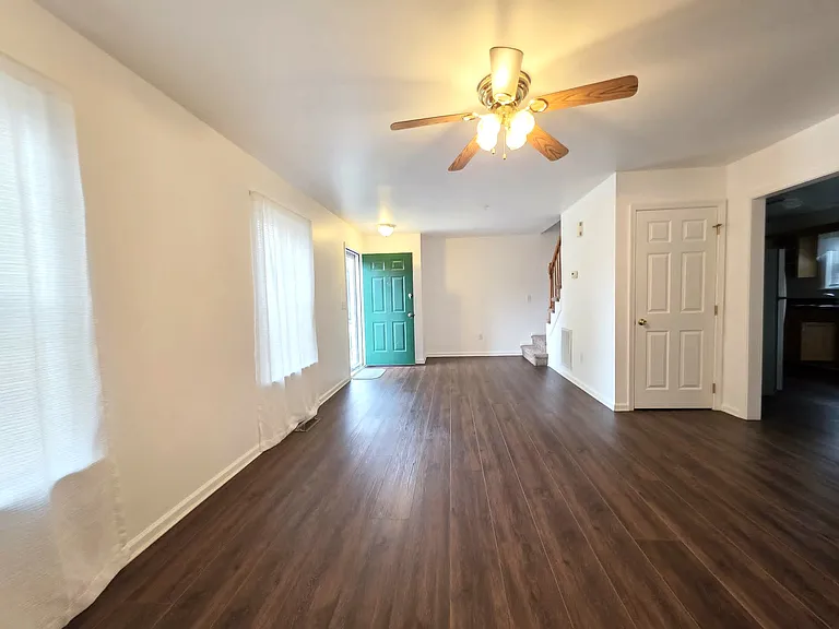 1011 Granite Ct #1 — Photo 2