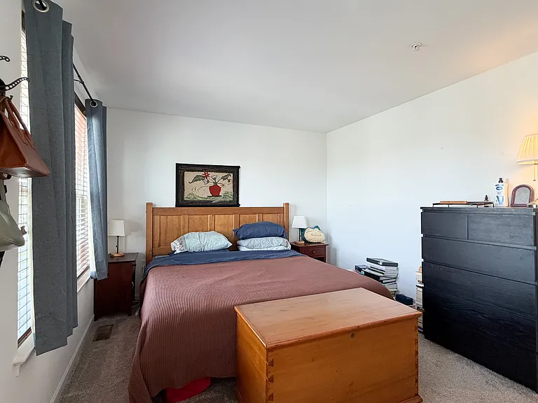 37 Southside Dr — Photo 17