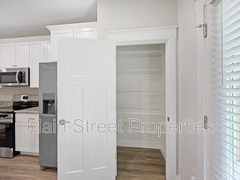 2289 Dog Track Rd #B — Photo 6