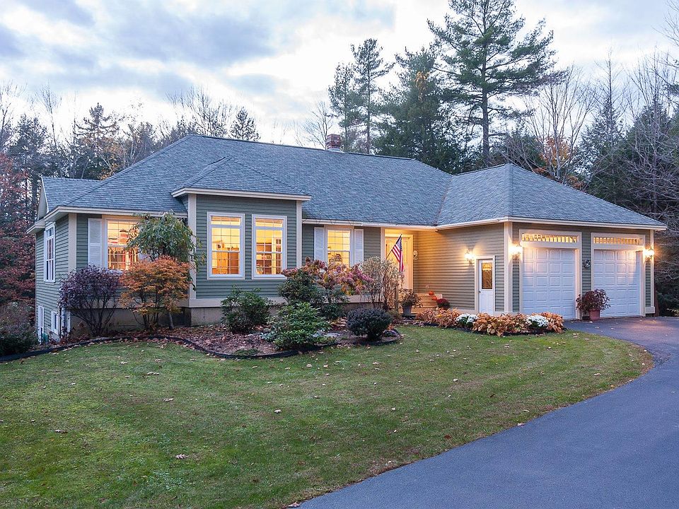 1st image of 13 Little Brook Dr