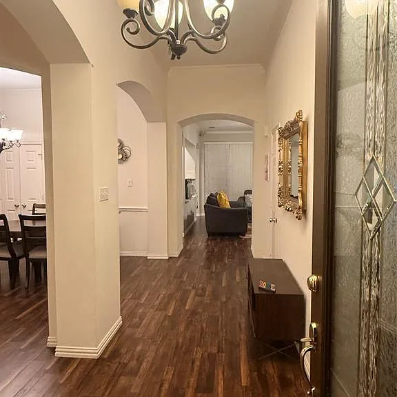 9504 Patagonia Ln — Photo 5