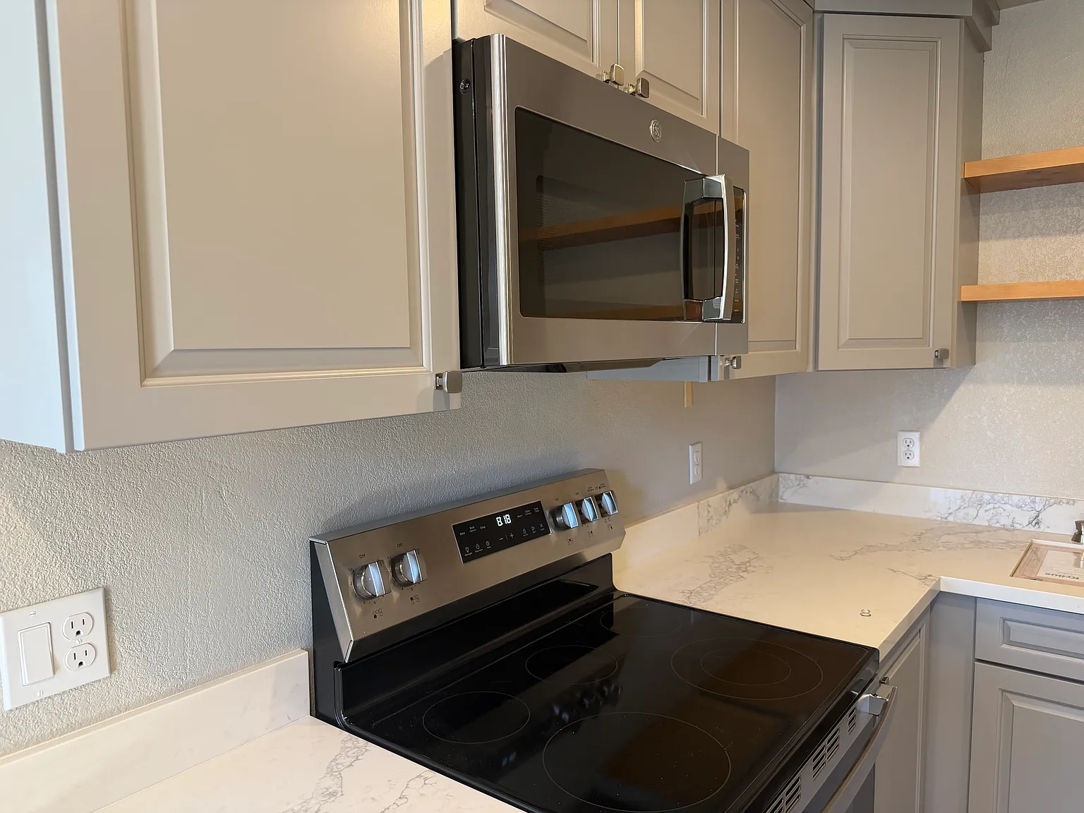 2 bed, 850 sqft, $2,495 — Photo 4