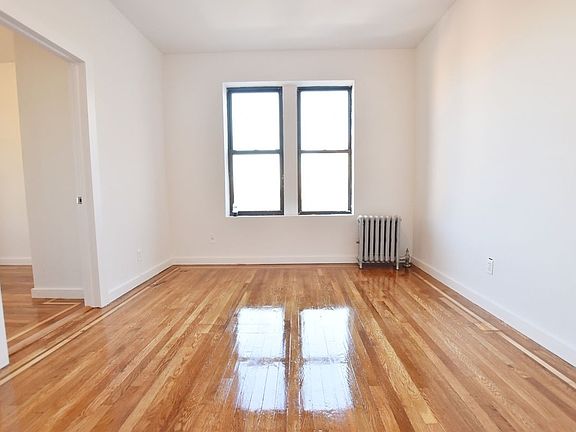 2nd image of 2554 38th St APT 4D