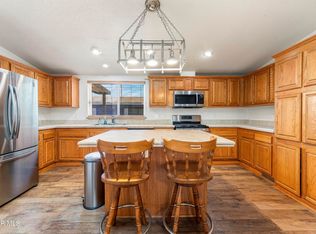 2017 Windcurrent Dr #126, Rosamond, CA 93560