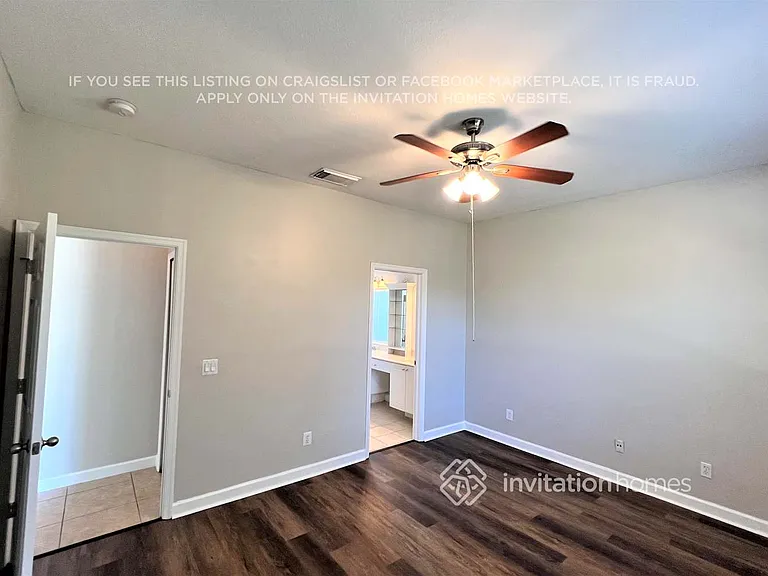 1738 SW Haylake Ave — Photo 11