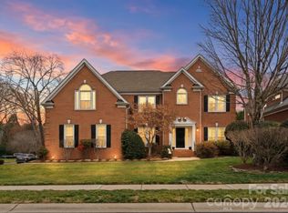 10012 Paradise Ridge Rd, Charlotte, NC 28277