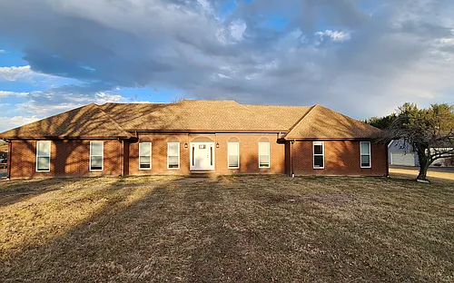 408 Commodore Dr #A Photo 1