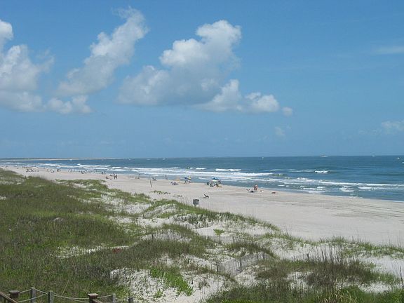 4th image of 204 Ocean Blvd