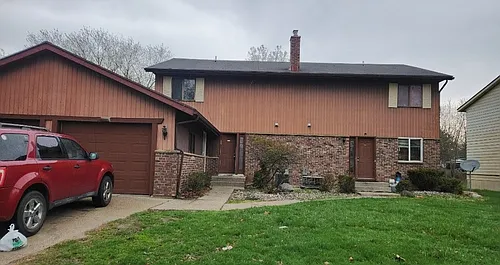 3945 Camelot Dr SE #3945 Photo 1