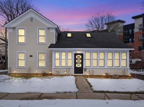 119 E Washington St, Milford, MI 48381