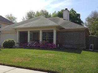 18011 Golden Ridge Dr, Houston, TX 77084