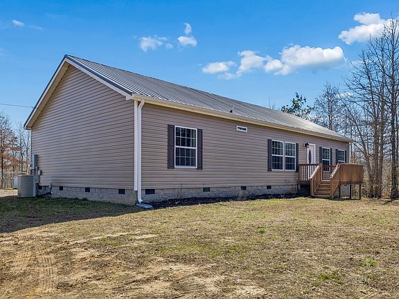 5th image of 2901 Campground Rd