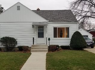 7518 16th Ave, Kenosha, WI 53143