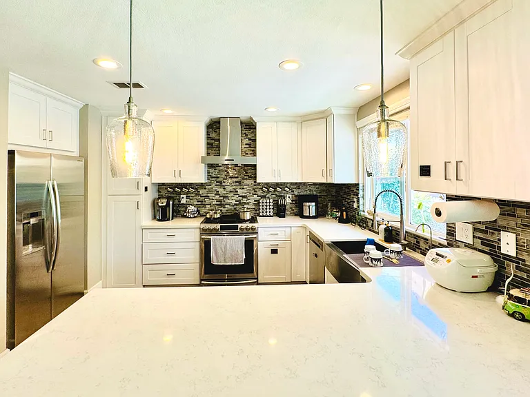 750 Lincoln Ave — Photo 12