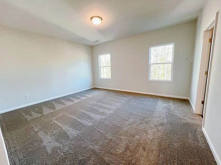 2475 Whistler Way NE — Photo 11