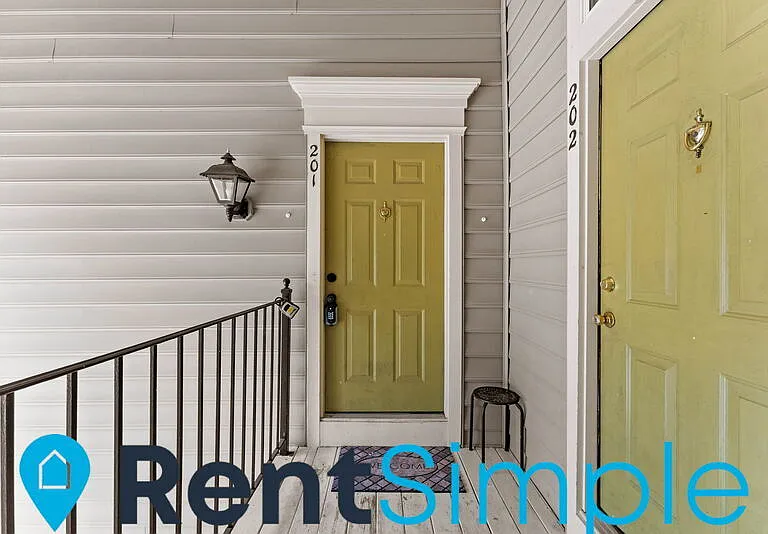 11192 Rienzi Pl #201 — Photo 3
