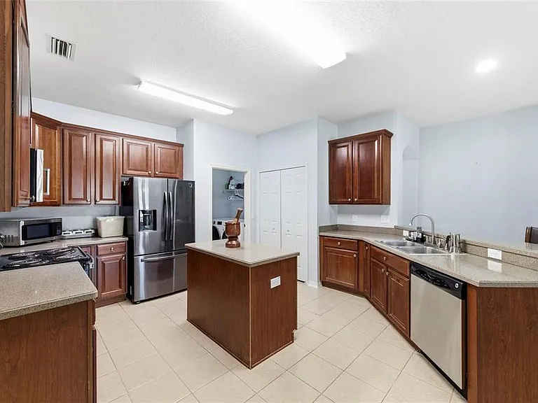 6823 Green Heron Dr — Photo 24