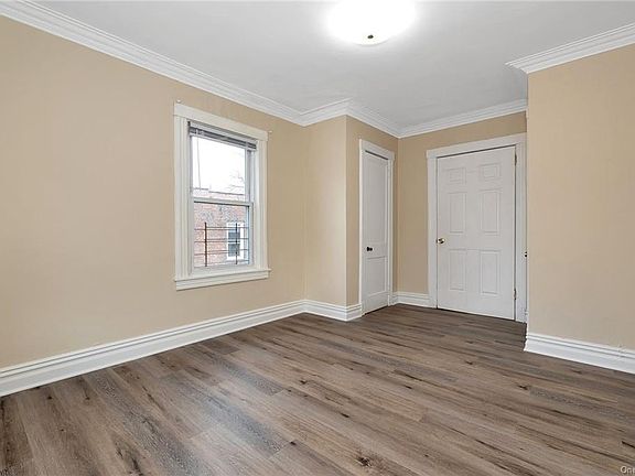 5th image of 517 E 234th St Floor 2