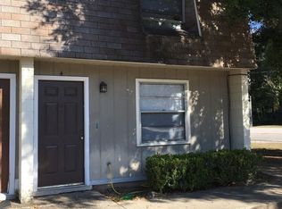 6030 SW 12th Pl APT 4, Gainesville, FL 32607