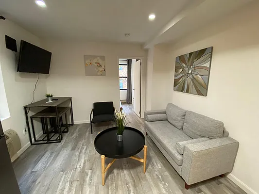 Rented by Property Link Mgmt, LLC | media 11