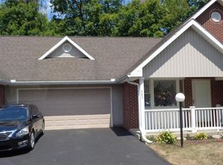 482 Ridgeview Cir N #2, Springfield, OH 45504