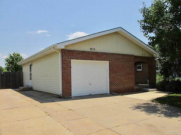 2nd image of 2215 S Ohio St