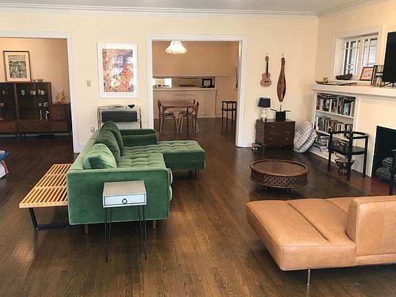 4th image of 2737 N Hampden Ct APT 1
