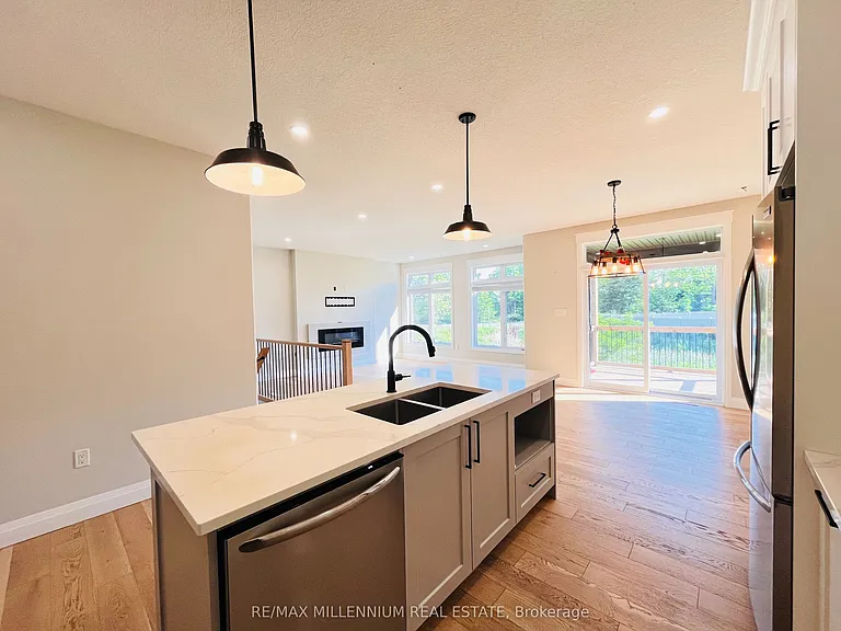 7 Rea Ct — Photo 14