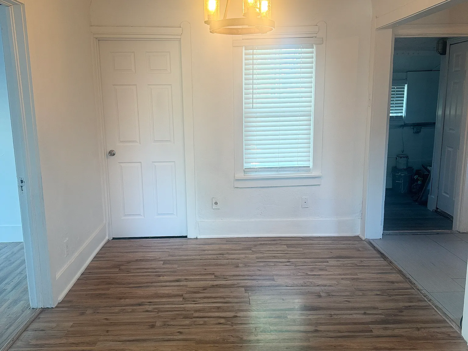 3 bed, 1092 sqft, $1,525 — Photo 2