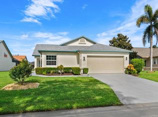 4842 Raintree Street Cir E, Bradenton, FL 34203