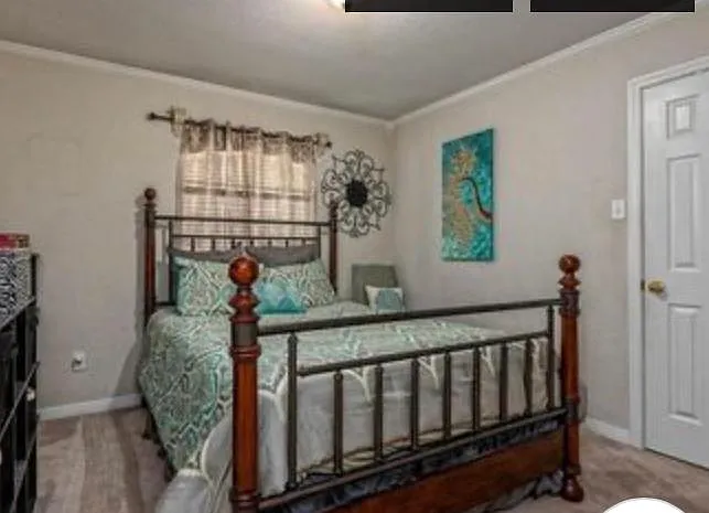 904 Oakmont Dr — Photo 16