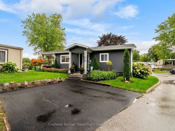 188 Pebble Beach Pkwy, South Huron, ON N0M 1T0
