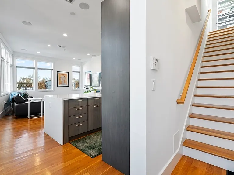 5 Mohawk St #5 — Photo 12