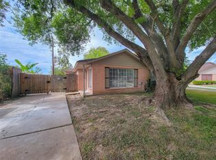 17008 Mercado Dr, Houston, TX 77083