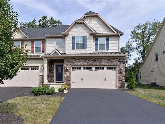 2nd image of 427 Fairmont Dr