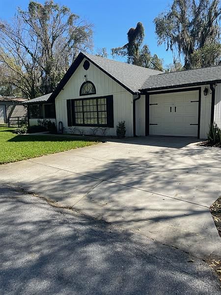 1st image of 9410 Tillotson Ct