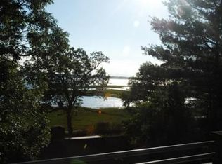 195 Converse Rd #A, Marion, MA 02738