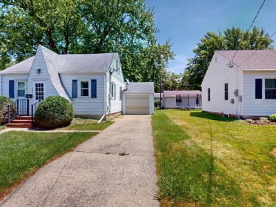 430 Ulstad Ave, Albert Lea, MN, 56007