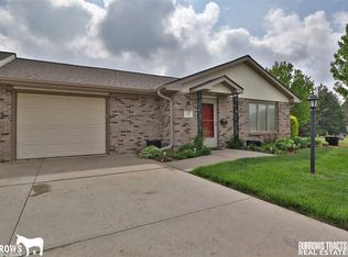 802 Country Vw, Firth, NE 68358