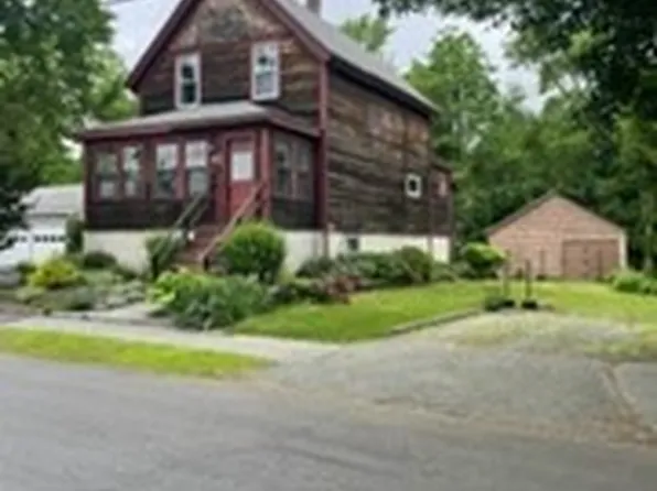 36 Bay State Rd, Reading, MA 01867
