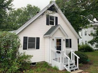 416 S Franklin St, Holbrook, MA 02343