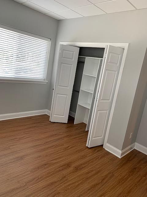 2nd image of 1051 E Main St #2B
