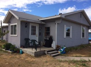 401 N Milton St, Pellston, MI 49769