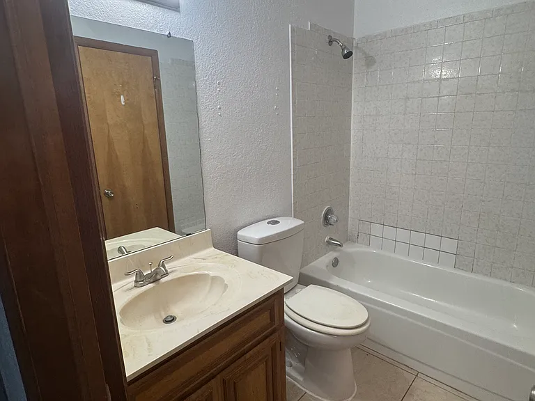 11325 Lake Geneva Dr — Photo 5