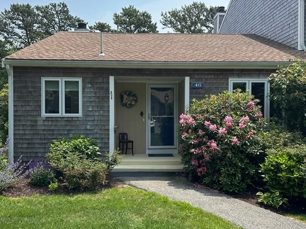 46 Woodland Trl #46, East Falmouth, MA 02536