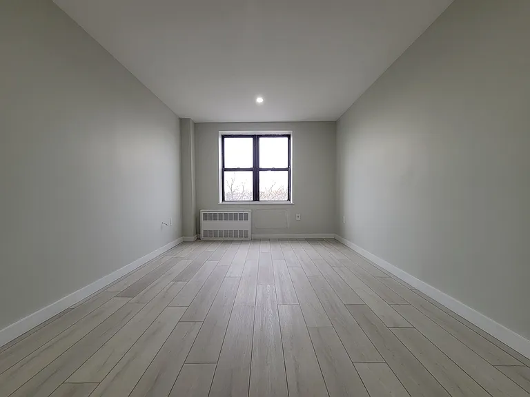 829 Greenwood Ave #3J — Photo 10
